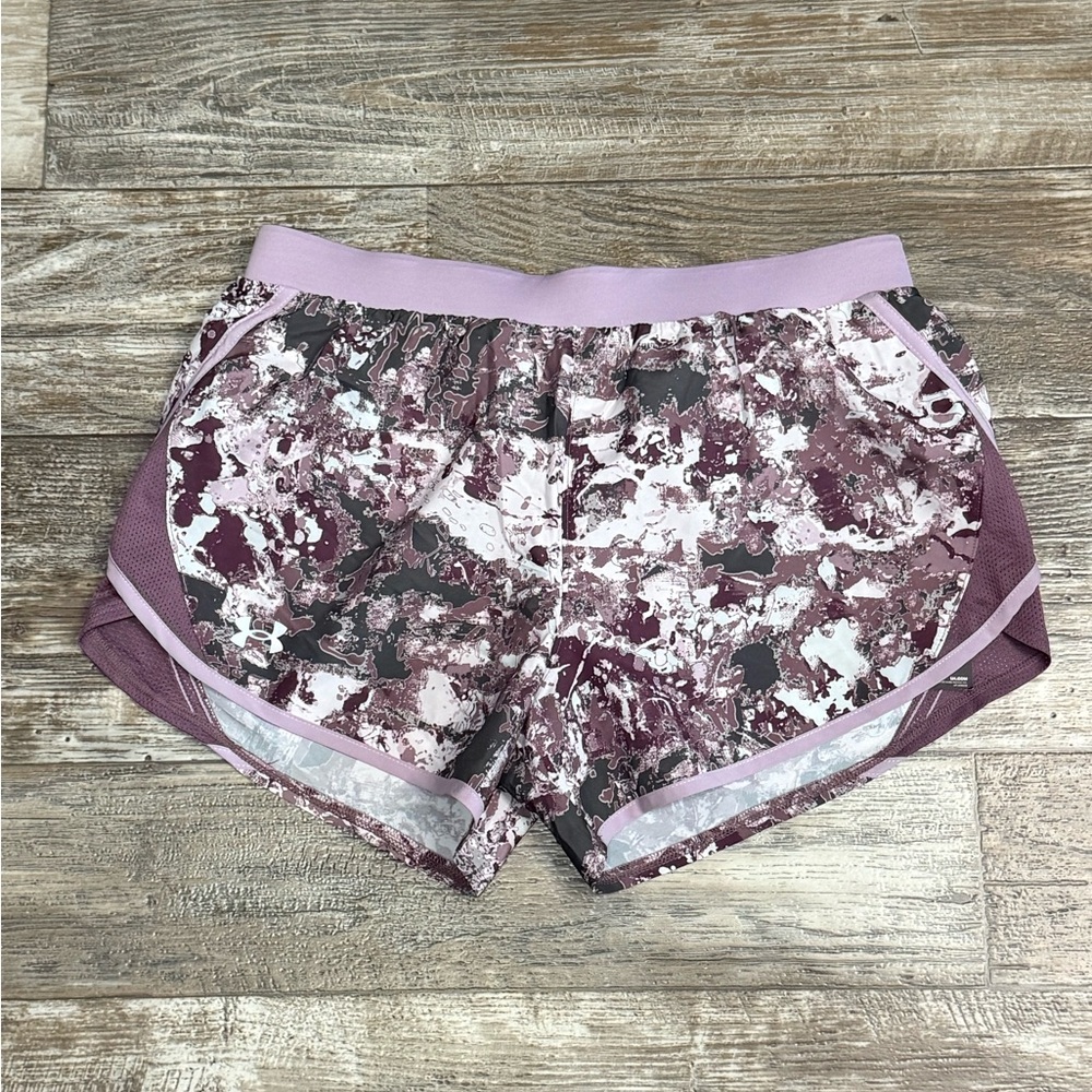 Under Armour Women's Fly By 2.0 Shorts Size Medium